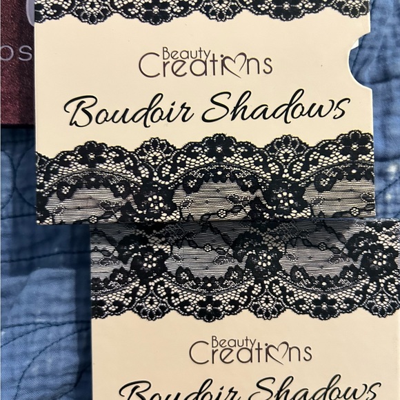 Eye shadow palettes, blushes, bronzers. New never used. - Picture 5 of 8